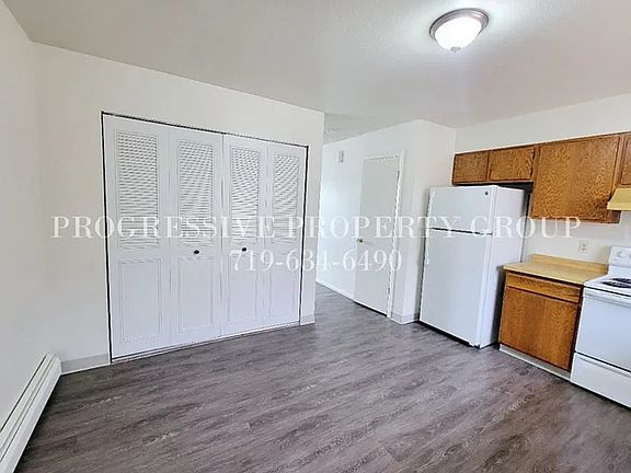 3rd image of 49 Chestnut Dr #B