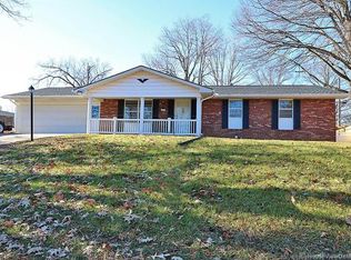 1911 W Weissinger Ln, Cape Girardeau, MO 63701