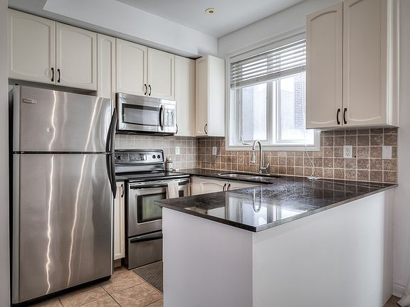 2nd image of 72 River St