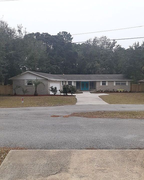 1st image of 14006 Fiesta Cir
