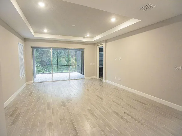 4605 Rosatti Rd — Photo 3