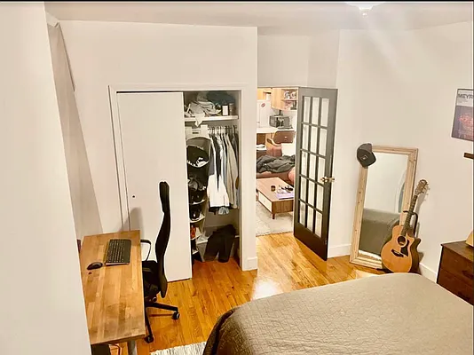 Rented by Universal Realty Group | media 24