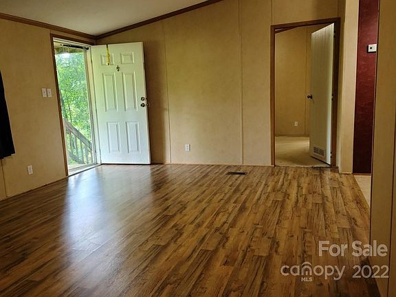 4th image of 225 Arrington Acres Dr