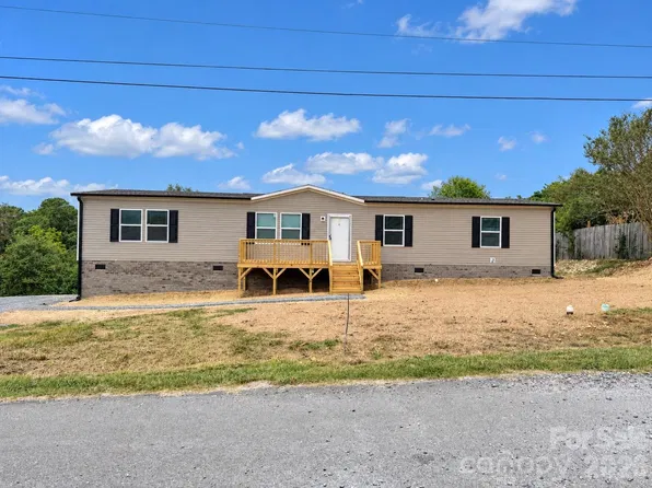 Wayland Dr, Polkton, NC 28135