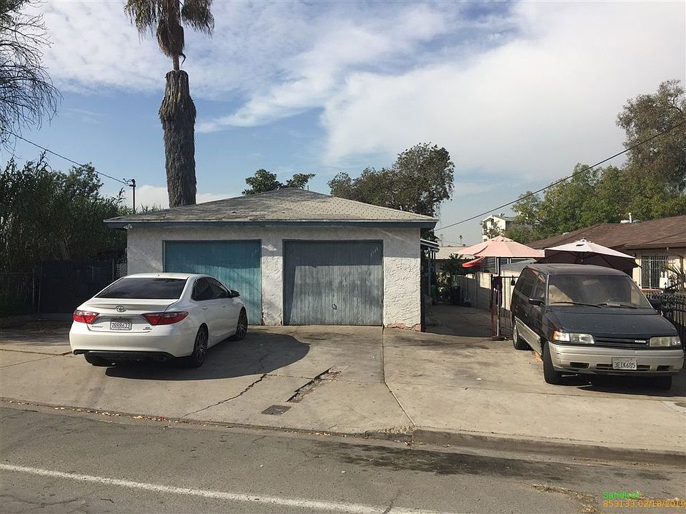 1st image of 3712-14 52nd St