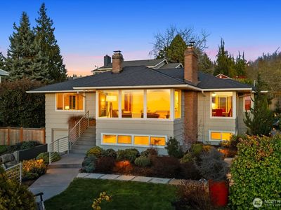 910 9th Avenue N, Edmonds, WA, 98020