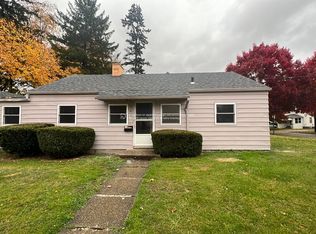 983 Lawton St, Akron, OH 44320