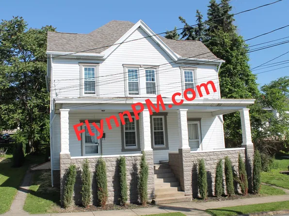 116 College Ave, Mount Pleasant, PA 15666