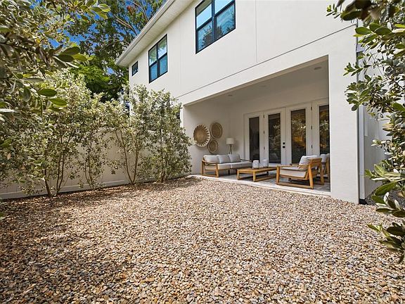 5th image of 410 S HABANA AVENUE #1