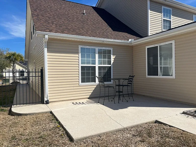 351 Vermillion Dr — Photo 43