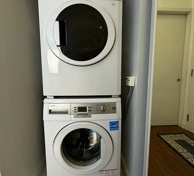 12 York St #5107A — Photo 5