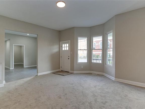 4th image of 2502 Orcutt Ave