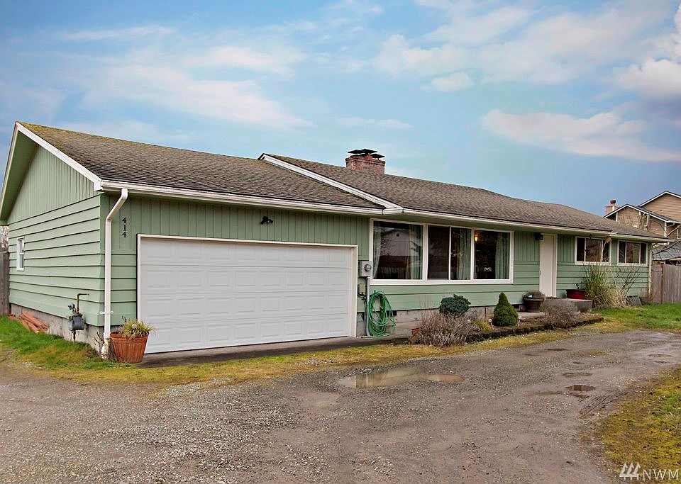 1st image of 414 4th Ave S