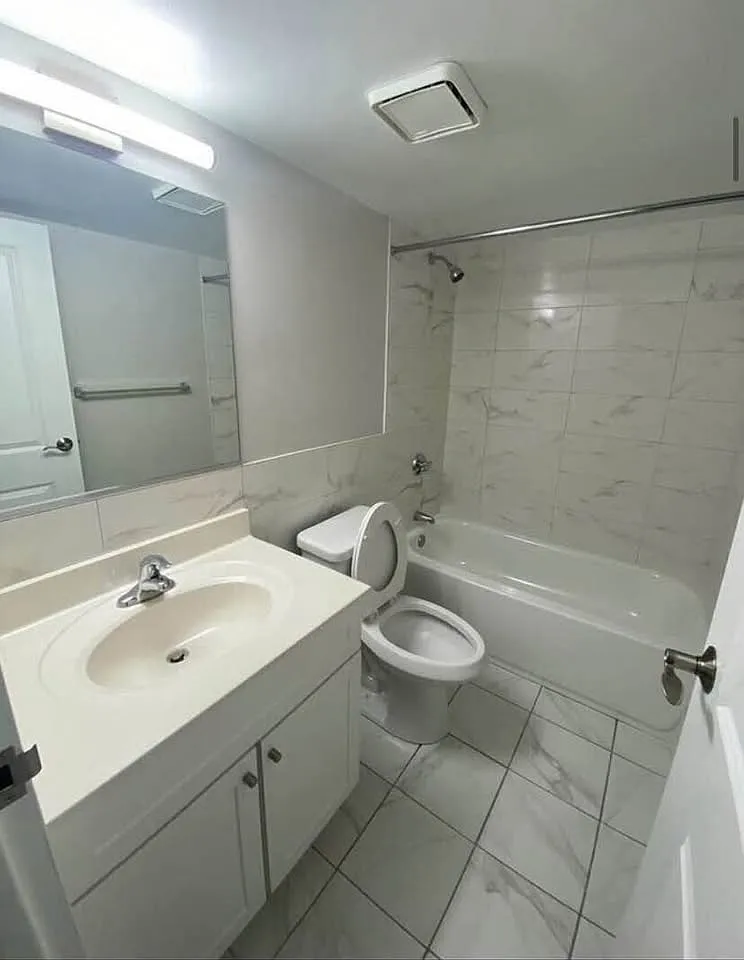 2 bed, 924 sqft, $2,800 — Photo 4