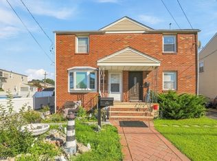 18 Memphis Ave, Belleville, NJ 07109