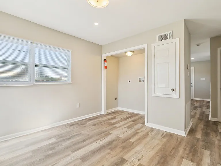1124 Tallow Tree Ln #18 — Photo 15