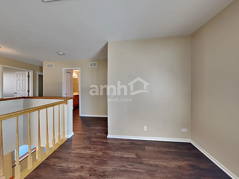 953 Mesa Dr — Photo 9