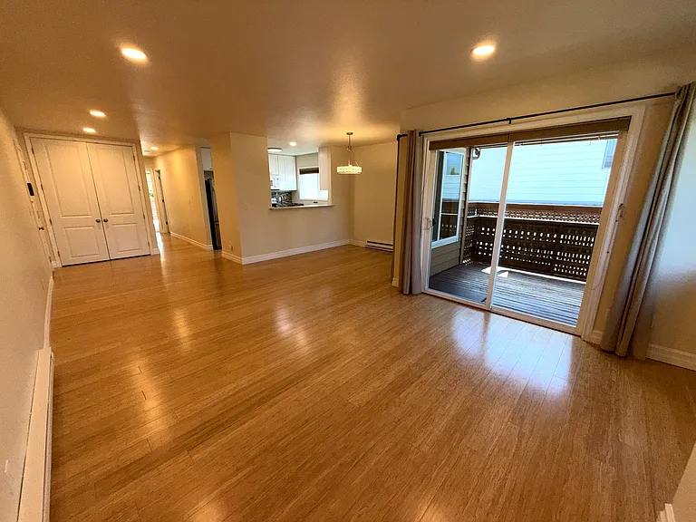 1732 SE Insley St #1732 — Photo 7