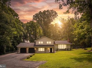 498 Brooke Rd, Fredericksburg, VA 22405