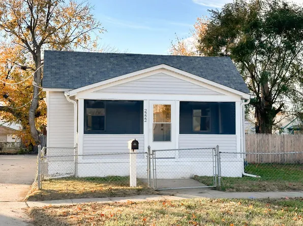 2222 S 6th St, Council Bluffs, IA 51501