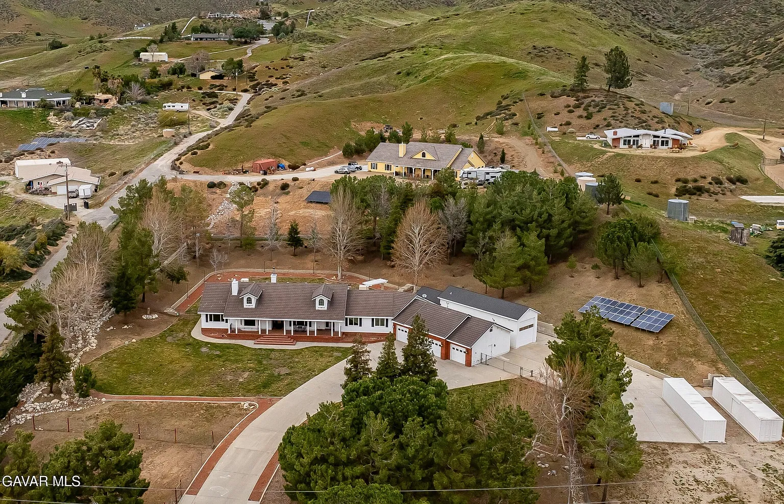 40012 Valle View Ln photo 1