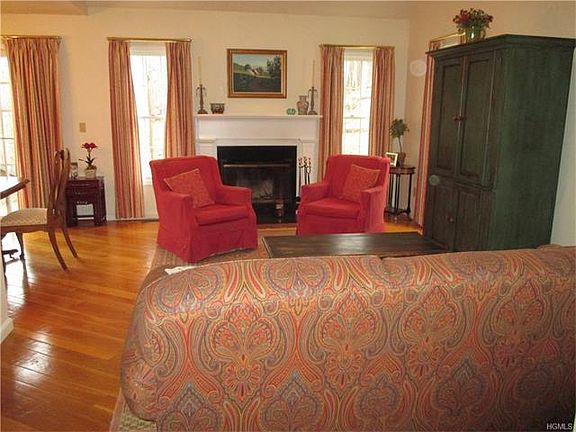 5th image of 1407 Regent Dr
