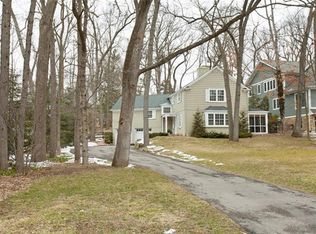 2313 Devonshire Rd, Ann Arbor, MI 48104