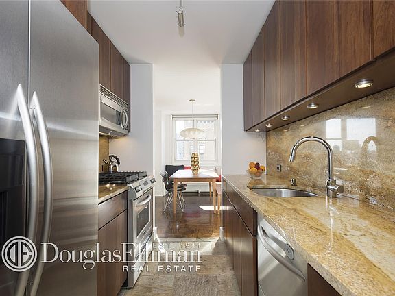 3rd image of 77 7th Ave APT 19E