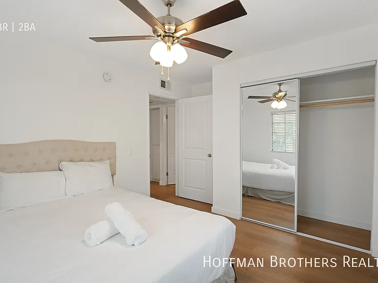 7441 Hazeltine Ave #104 — Photo 15