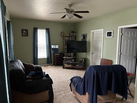 3rd image of 22130 Cohoon Rd