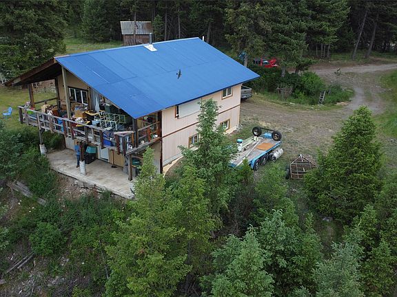 3rd image of 1500 Elk Creek Rd