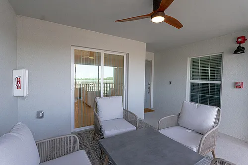 5453 Double Eagle Cir Photo 1