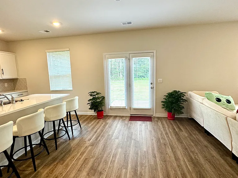 17 Woodbrook Trl — Photo 9