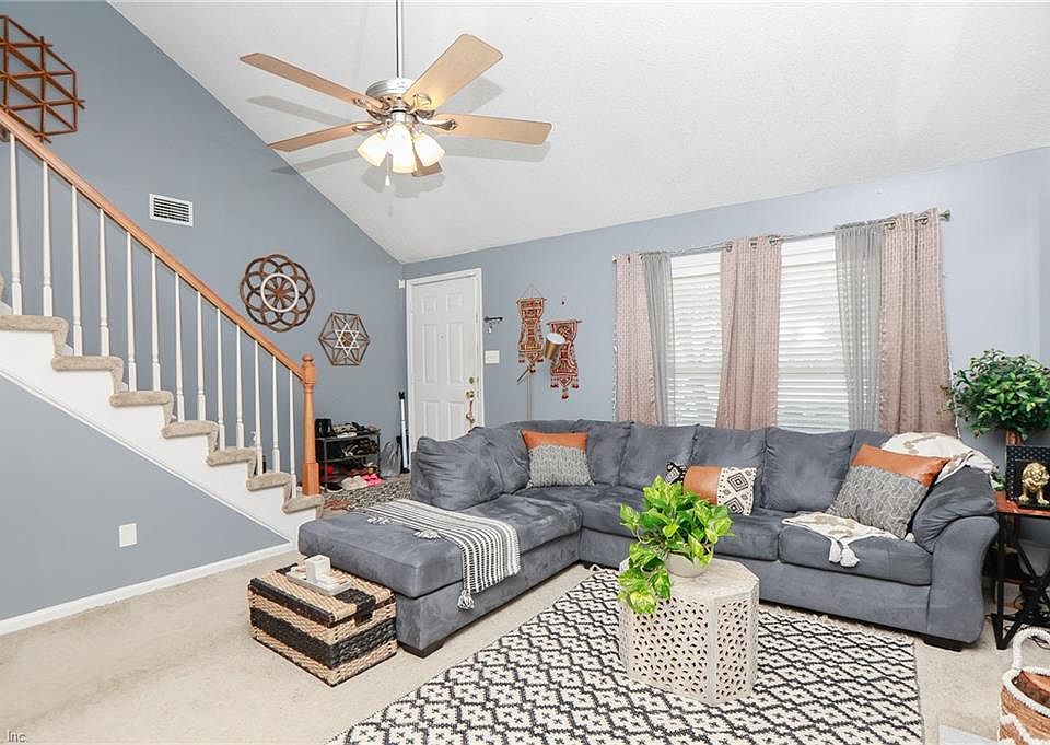 1st image of 36 Hollis Wood Drive