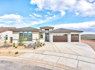24 N Tabletop St #95, Washington, UT 84780