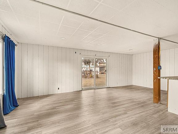 4th image of 5571 E Iona Rd