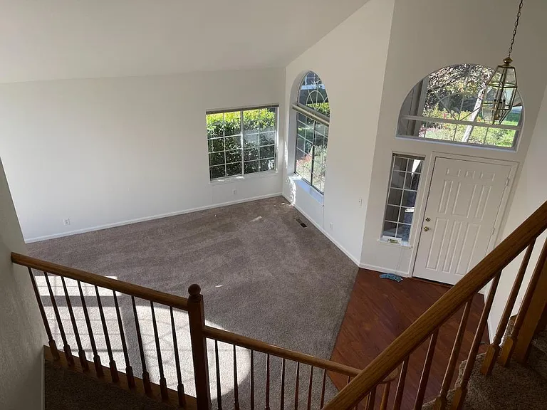 112 Knight Ct — Photo 12