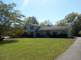 1020 Indian Trl, Castalian Springs, TN 37031