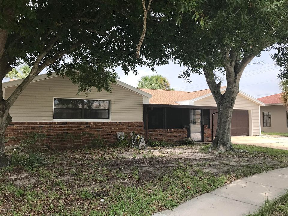 1st image of 4640 Key Largo Dr W