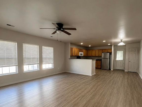 2nd image of 218 Wildberry Ln
