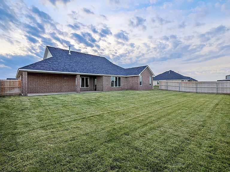 3251 Tulsa Dr — Photo 33