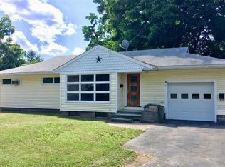 6 Maple St, Walton, NY 13856