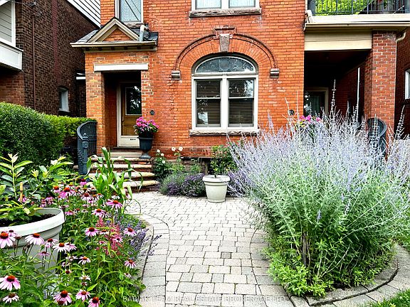 2nd image of 24A Woodside Ave Unit 3