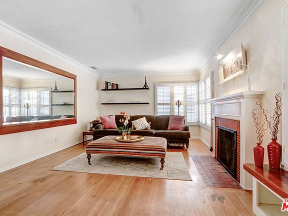 2nd image of 3002 Bagley Ave