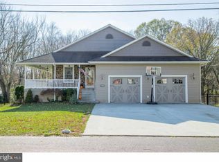 1017 Bennett Dr, Deptford, NJ 08096