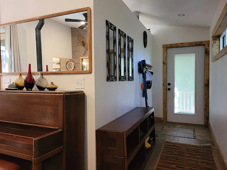 721 Claire Ln — Photo 33
