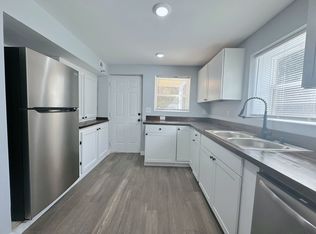621 Robertson St #0, Burlington, NC 27217
