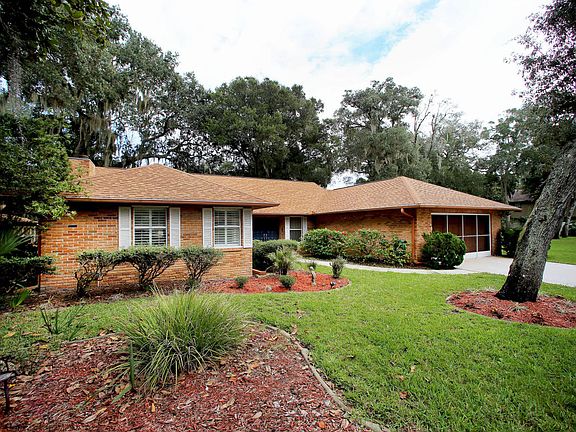 2nd image of 6 Acacia Ct