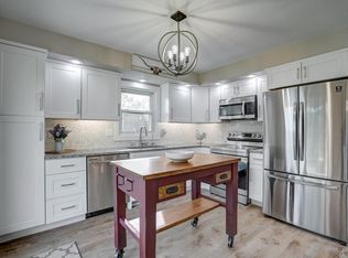 4688 Capitol View Rd #4688, Middleton, WI 53562