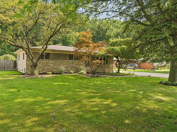 2nd image of 48343 Forbes Dr